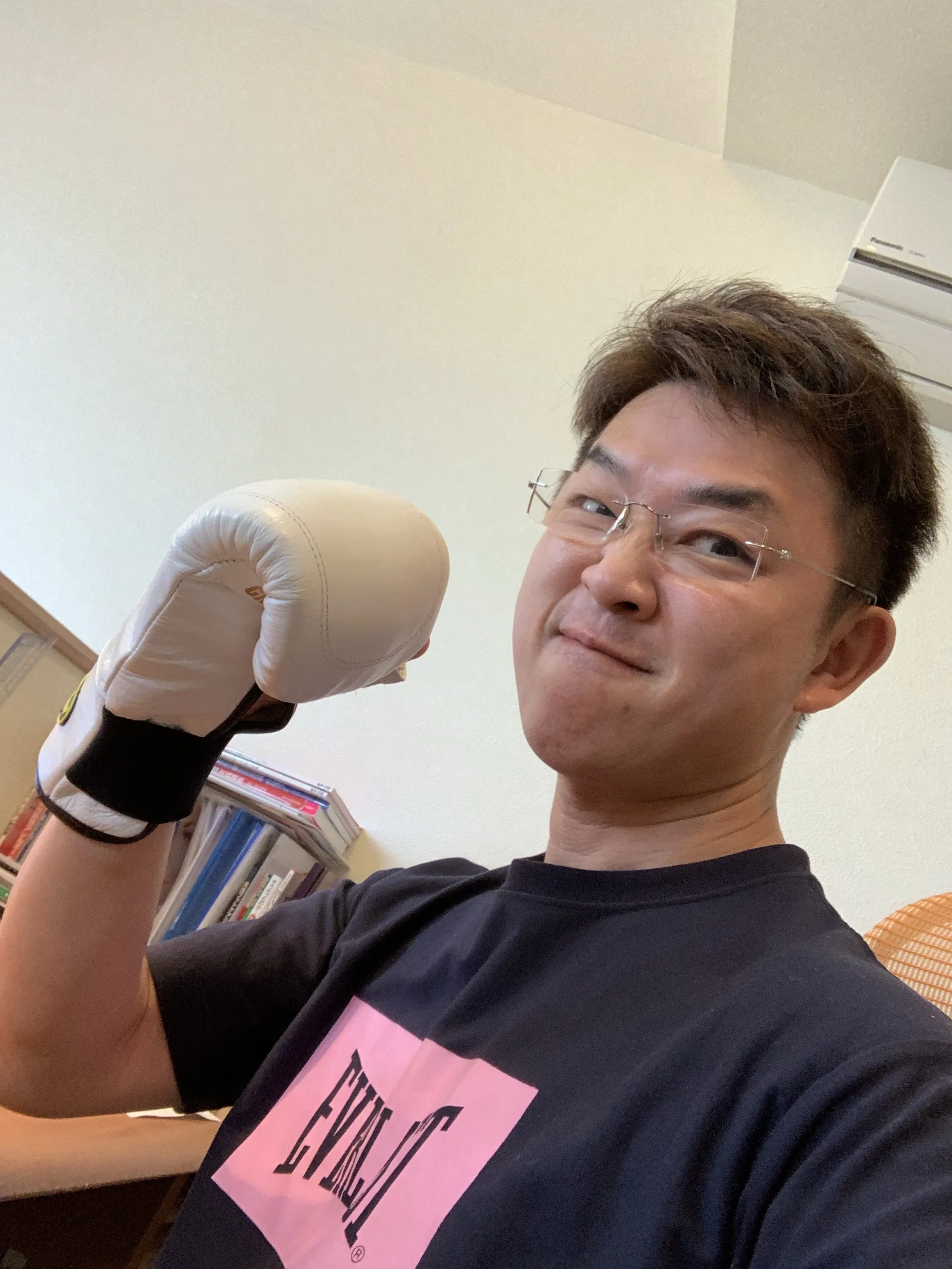 自宅でこもりながら、ちょっと考えてみました。